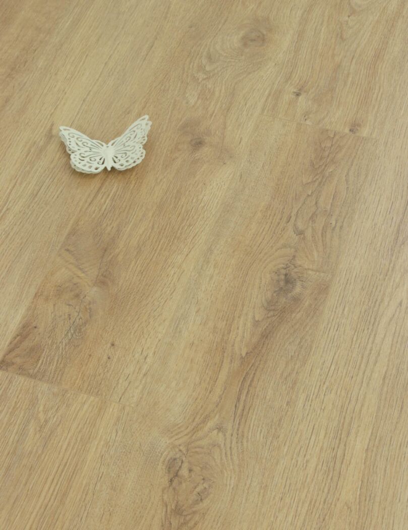 Egger Cortina Oak Laminated Floor