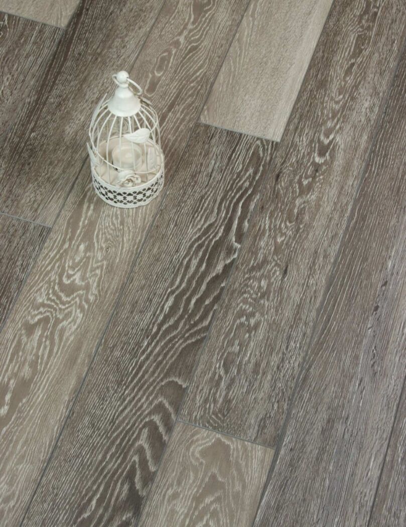 Stark Greige Grey-brown laminate flooring