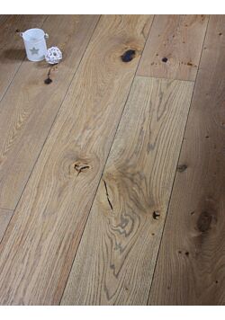 Austen Oak Wood Flooring